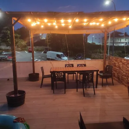 La Terraza De Castelao アパート